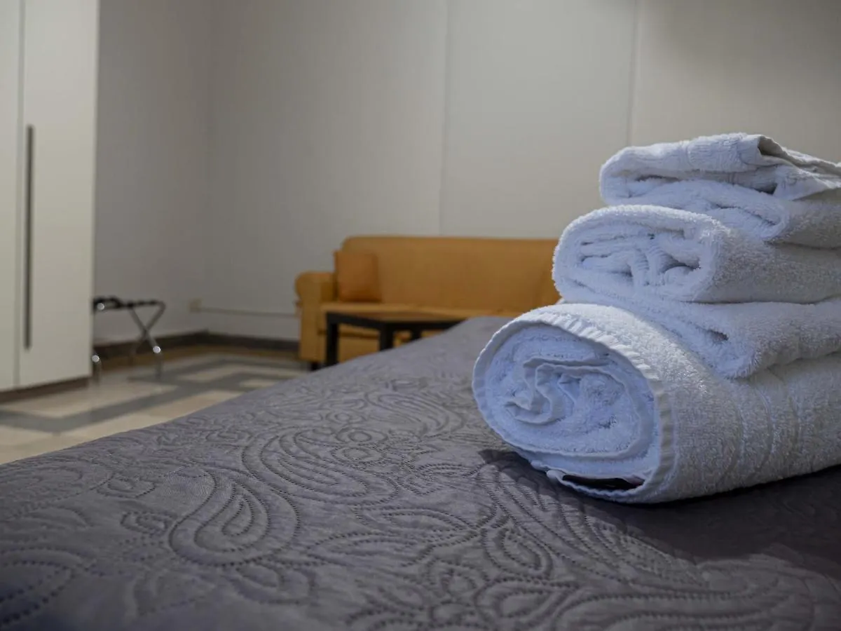 公寓 Giachi Friendly Rooms Alla Stazione 巴勒莫 意大利