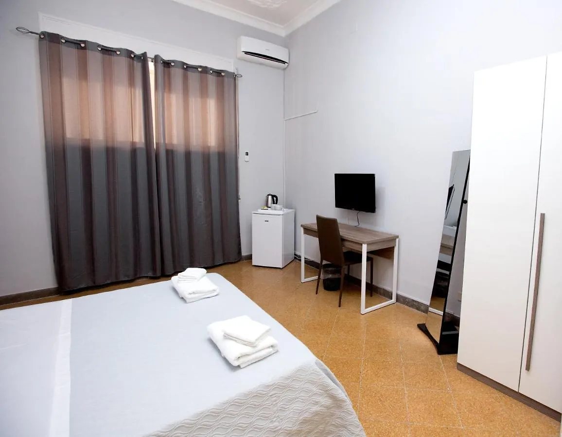 Giachi Friendly Rooms Alla Stazione 巴勒莫 公寓