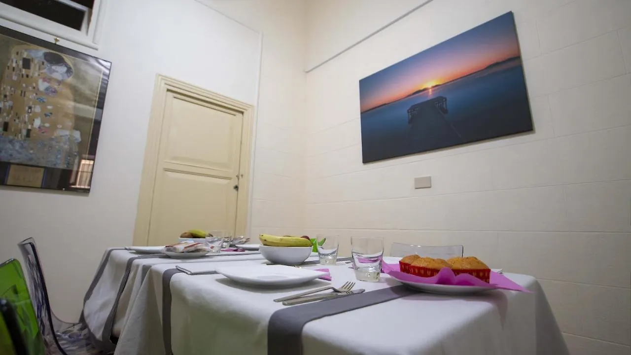 Giachi Friendly Rooms Alla Stazione 巴勒莫 公寓