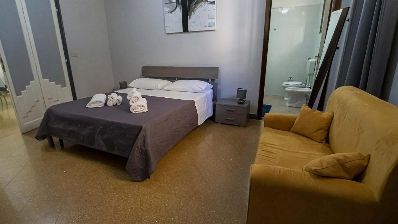 아파트 Giachi Friendly Rooms Alla Stazione 팔레르모
