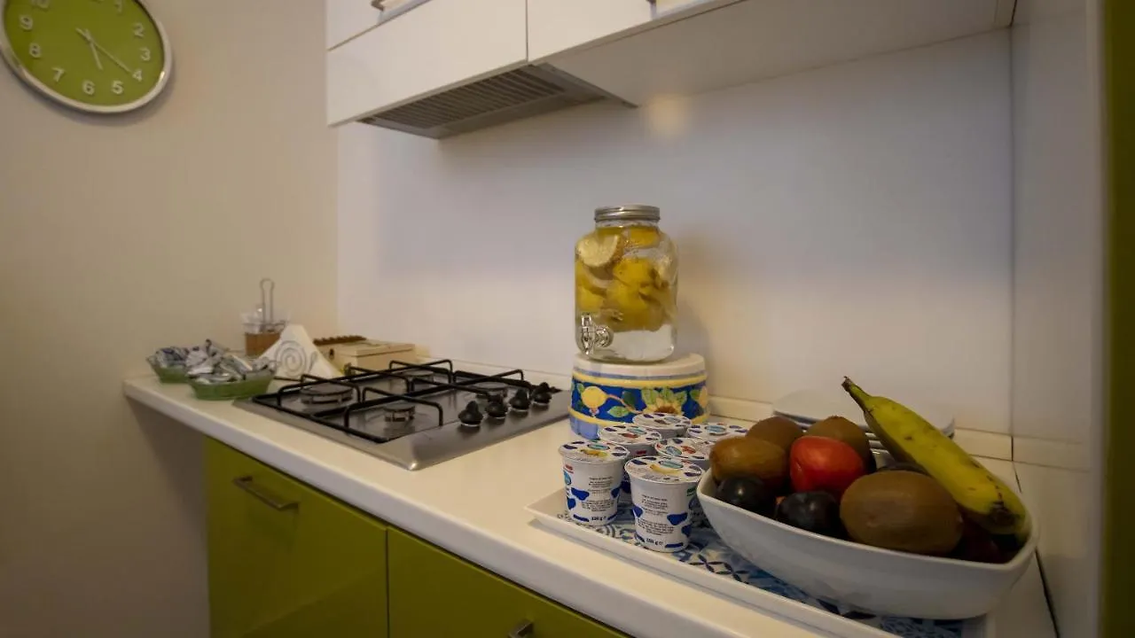아파트 Giachi Friendly Rooms Alla Stazione 팔레르모